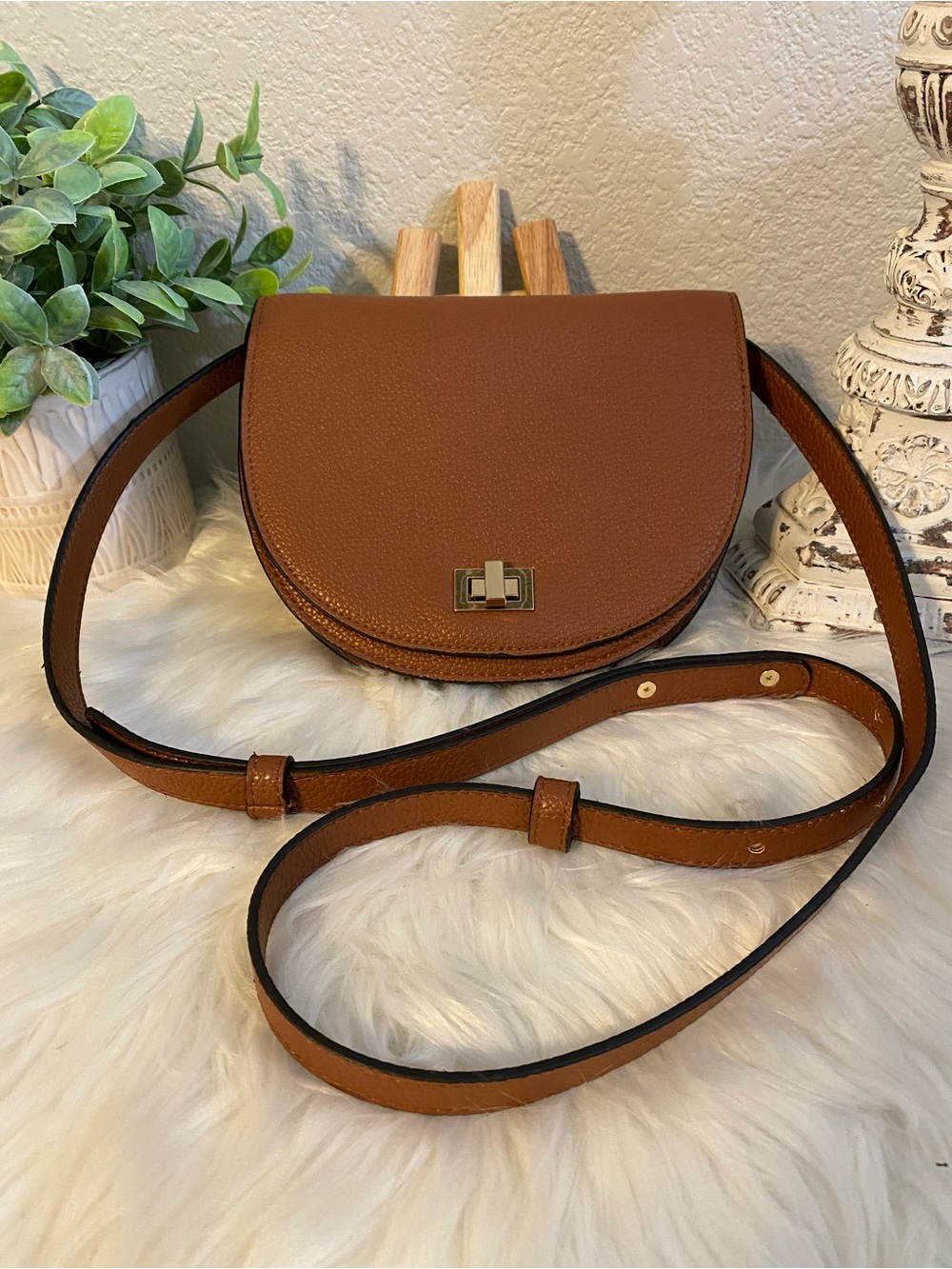 Steve Madden Brown Pebbled Leather Crossbody Saddle Bag